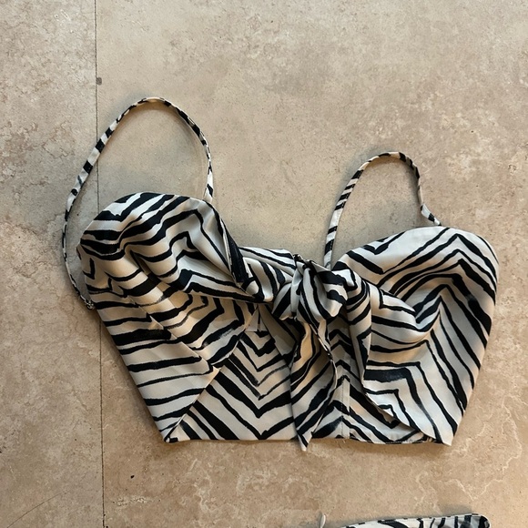 Beach Bunny Ramsay Pant and Eastyn Top Set Zebra Print (D8) - Picture 9 of 14